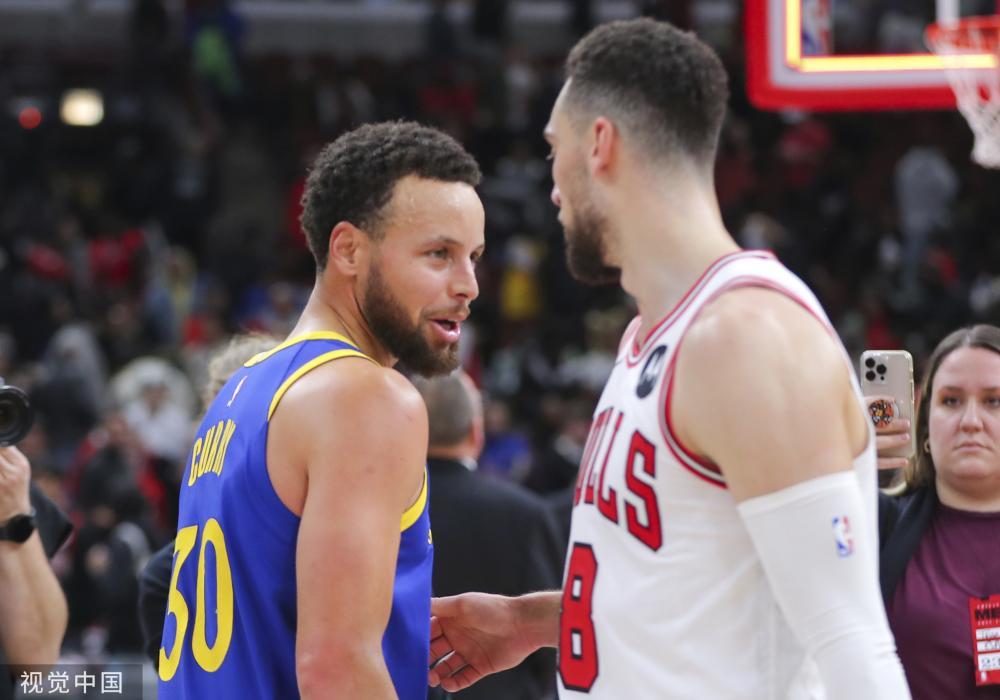 在全球足坛 在全球足坛