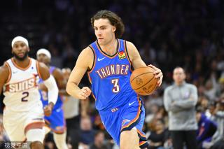 开场合为球 开场合为球