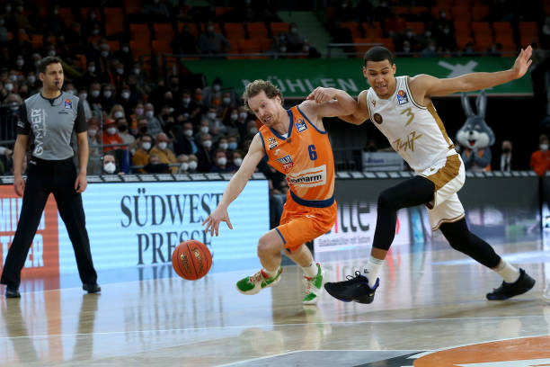 申花队众志 申花队众志